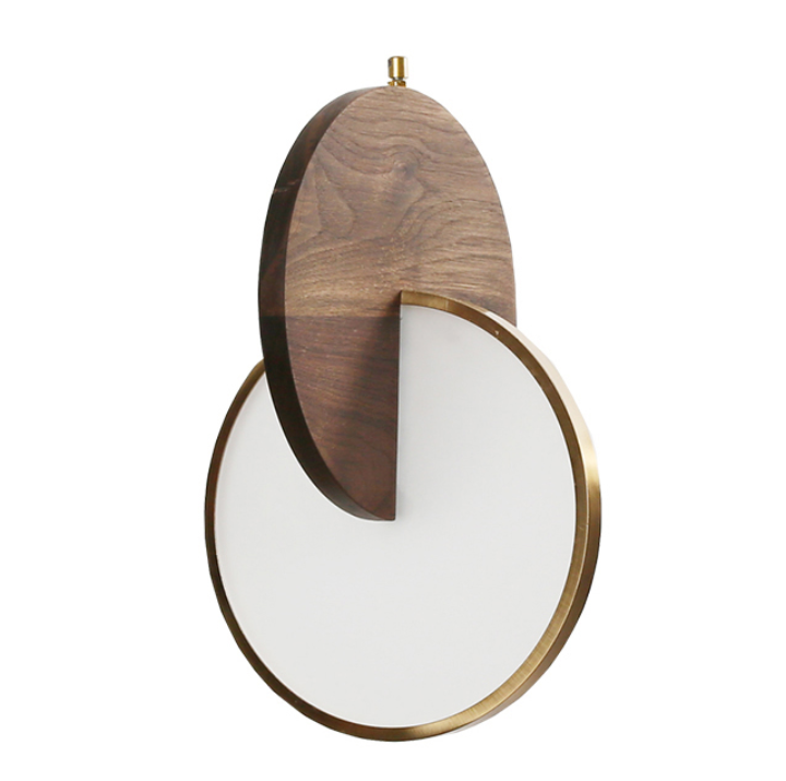 Walnut Shaped Wall Lamp