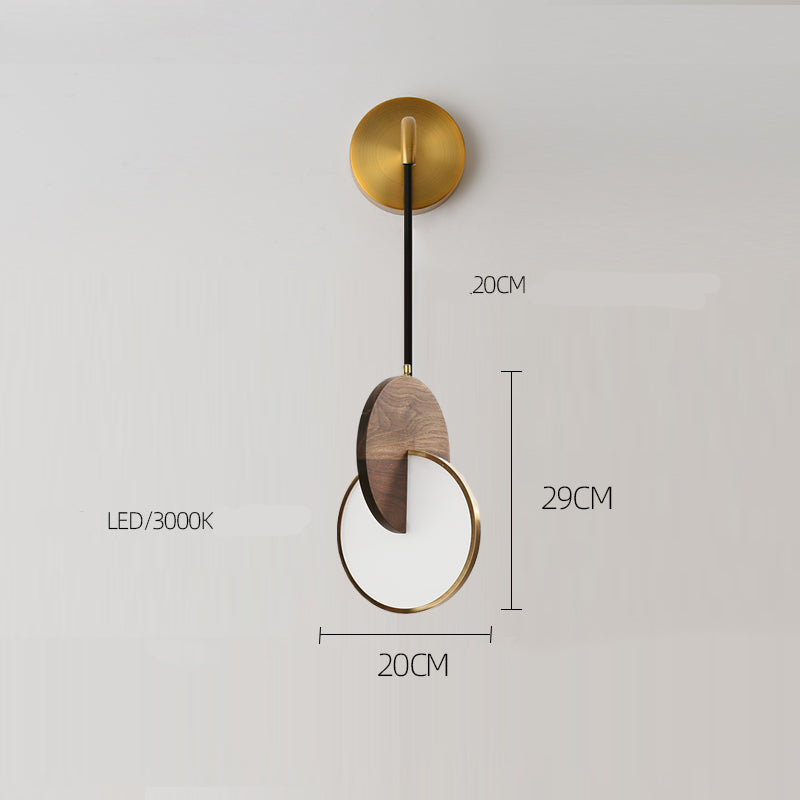 Walnut Shaped Wall Lamp