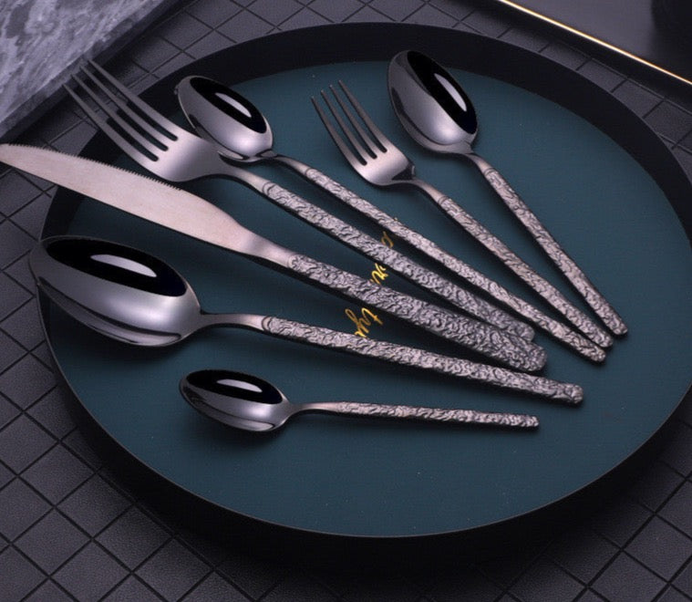 Embossed Textured Cutlery Set