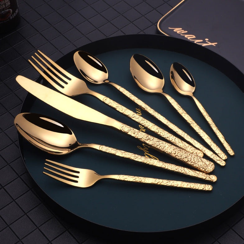 Embossed Textured Cutlery Set