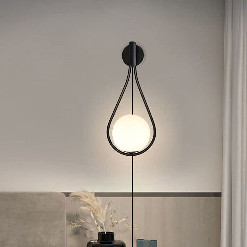 Teardrop Style Wall Lamp