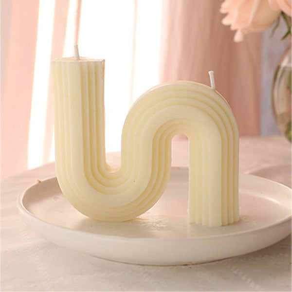 Aromatherapy U-Shaped Scented Candle