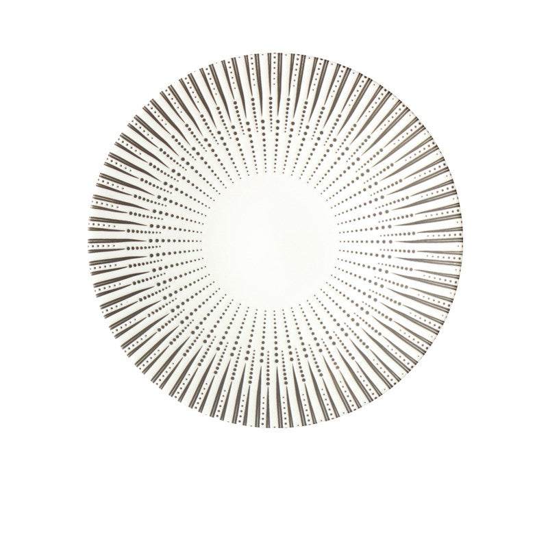 Minimalistic Round Patterned Plate