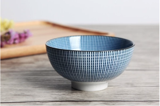 Japanese Style Porcelain Bowls (4-Set)