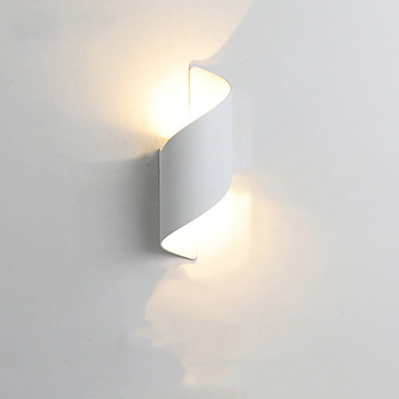 Modern Outdoor LED Wall Lamp